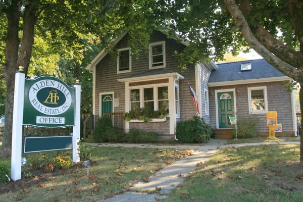 Alden Hill Real Estate office on 866 Main Road, Westport, MA