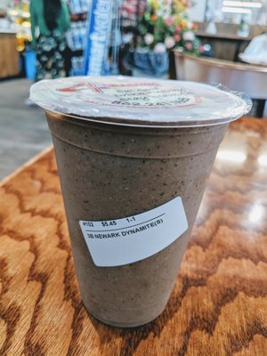 Newark Dynamite Smoothie - mango, banana, blueberry, kale, yogurt & granola