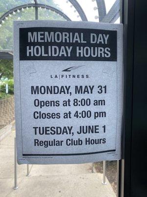 Memorial Day hours for 2021