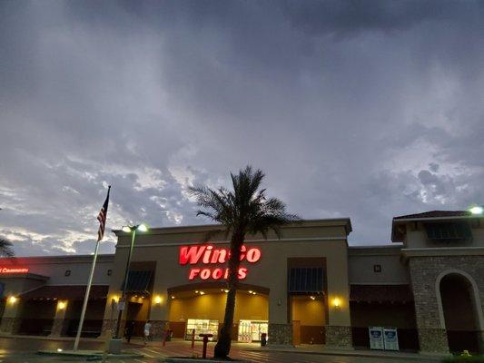 Winco Foods