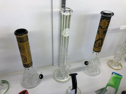 High Quality Glass, Rick and Morty themed water pipes!