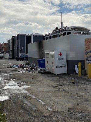 The Liquid Hydrogen Fueling station behind Beverly 76.  They let homeless vagrants camp out.  When the homeless lit a fire it almost blew up