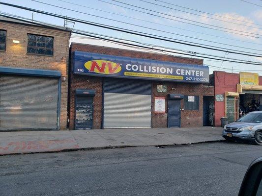 Dooleys Collision Center