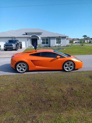 2006 Lamborghini gallardo stolen by lux Auto group at apopka