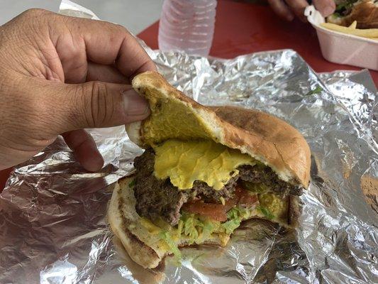 Single burger    Bread is grilled both side which makes it super yummy .