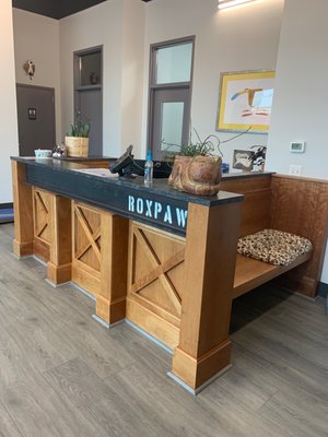 RoxPaw Animal Clinic