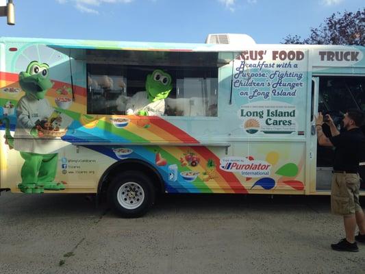 New children's food truck and mascot Gus