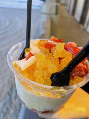 Jade snow with strawberries, boba and lychee. Large $13