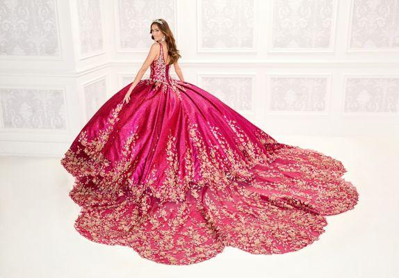 Quinceñera dress