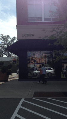 Dedham J.Crew -- Legacy Place : 480 Legacy Place, Dedham          Storefront