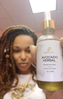 #HotGirlSummer is almost overrr! Before it ends treat your hair today with Truly Golden Avocado Herbal Elixir Oil. www.trulygoldenhairstudio