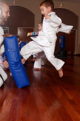 programs for  pre-k and kindergarten...Mr. Nelson teaching the Karate Kubs! karate activity class