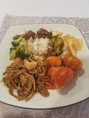 Beef and broccoli, shrimp lomein, sweet and sour chicken. Yummy take-out.