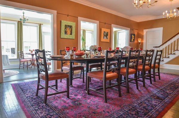 Prairie Guest House Dining Room