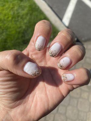 Got me in quick for wedding nails for next day. I love them!