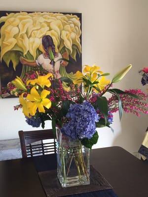 This weeks loose flower arrangement from Laura. They are great priced and always good quality.