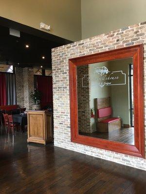 Old Chicago Brick decorate the space giving it that "back in time" ambiance!