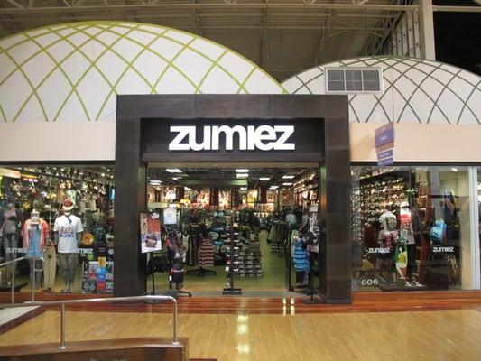 Zumiez - Men's Clothing Stores, Snowboard Shop, Women's Clothing Stores, Shoe Stores, Watch Store, Sunglass Store, Skate Shop In Grapevine