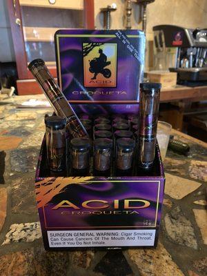 Acid croquetas cigars 2 in 1 tube.