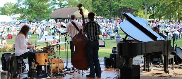 Pete's Quintet performing for Souderton's Concert Sundaes.