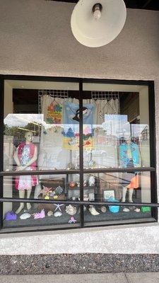 Summer window display