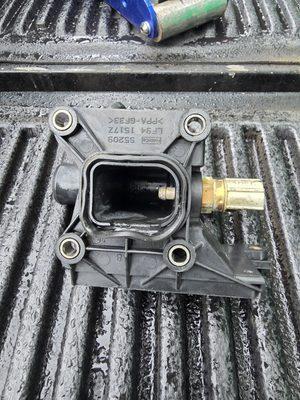 2010 Mazda 3 coolant housing