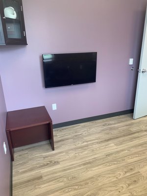 Milwaukee Clinic consultation room