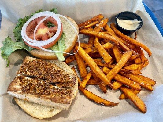 Grilled fish sandwich with Sweet potato fries