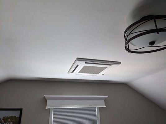 Ductless Ceiling Air Conditioning