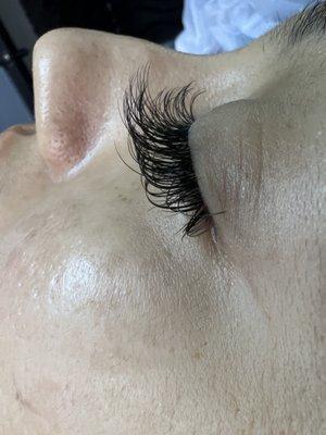 Hybrid Eyelashes extensions