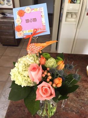 Beautiful bouquet that Patricio coordinated with the card that I made and brought in. My mom loved it- thank you, Patricio!