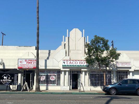 Photo of street view of Taco Boy