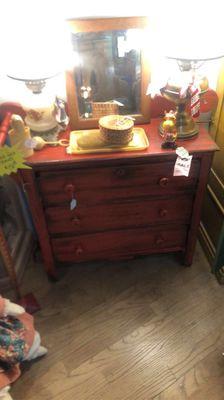 Vintage wash dresser