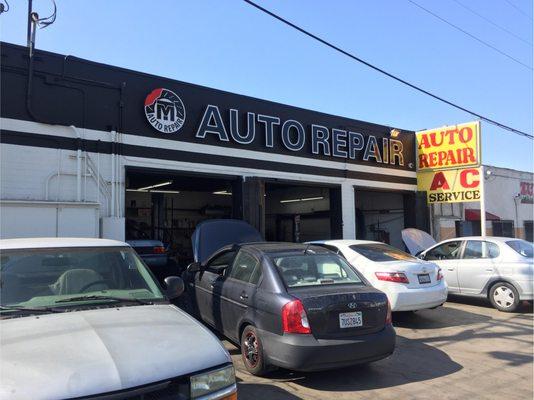 MT Auto Repair in Canoga Park, CA