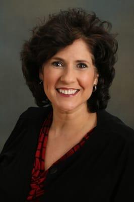 photo of Laurie R.