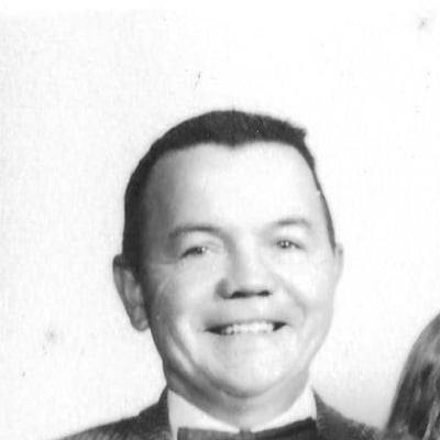 Photo of Douglas B.