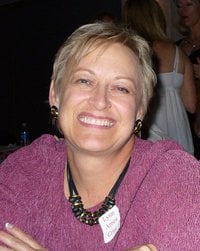 Photo of Lynn C.