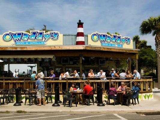 Over a dozen restaurants are open for lunch in the Waterfront District during the Fresh Market.  O'Maddy's is a favorite.