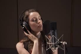 Female vocal coaching