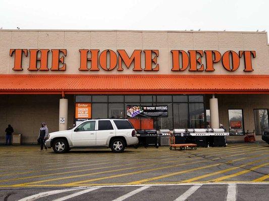 I love shopping at Home Depot #1504 in Colorado Springs, CO.