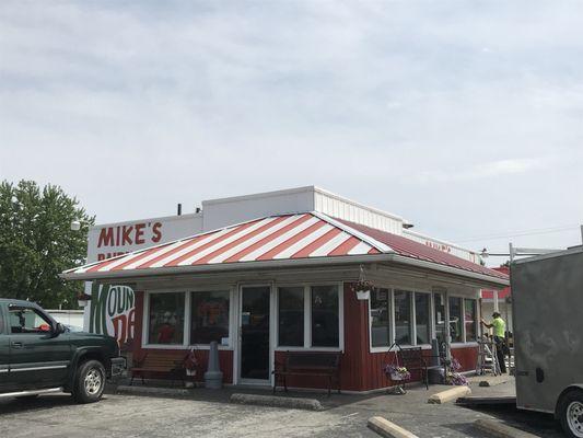 Mike's Dairy Bar