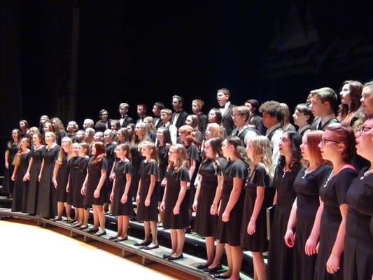 Concert Choir & Youth Chorale