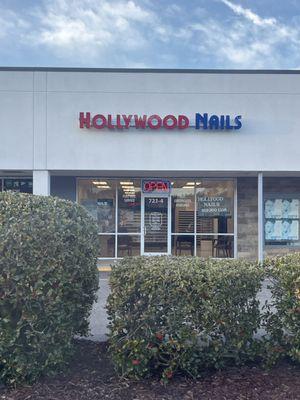 Hollywood Nails Spa