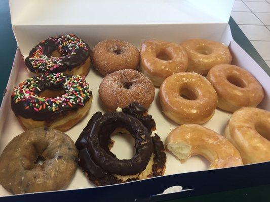 super yummy light fluffy donuts! good service . never been before and finally trying! not disappointed !