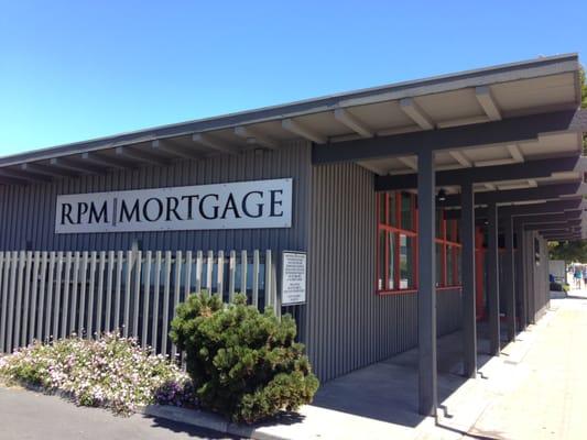 RPM Mortgage Santa Cruz is located next door to the Hindquarter Restaurant