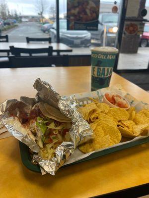 Fish tacos and chips & picco