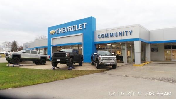 One of the first to adopt Chevrolet's new Blue Arch image,recently remodeled Community Chevrolet, has a state of the art facility.