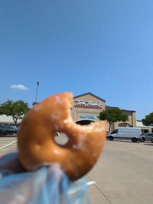 I hereby declare this Glazed donut acceptable to celebrate National  Donut Day 2023!