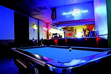 Pool & Dart Table with full bar