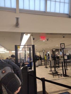 TSA security checkpoint